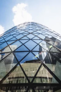Détail du bâtiment Le Cornichon à Londres