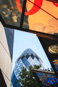 Détail du bâtiment Le Cornichon à Londres